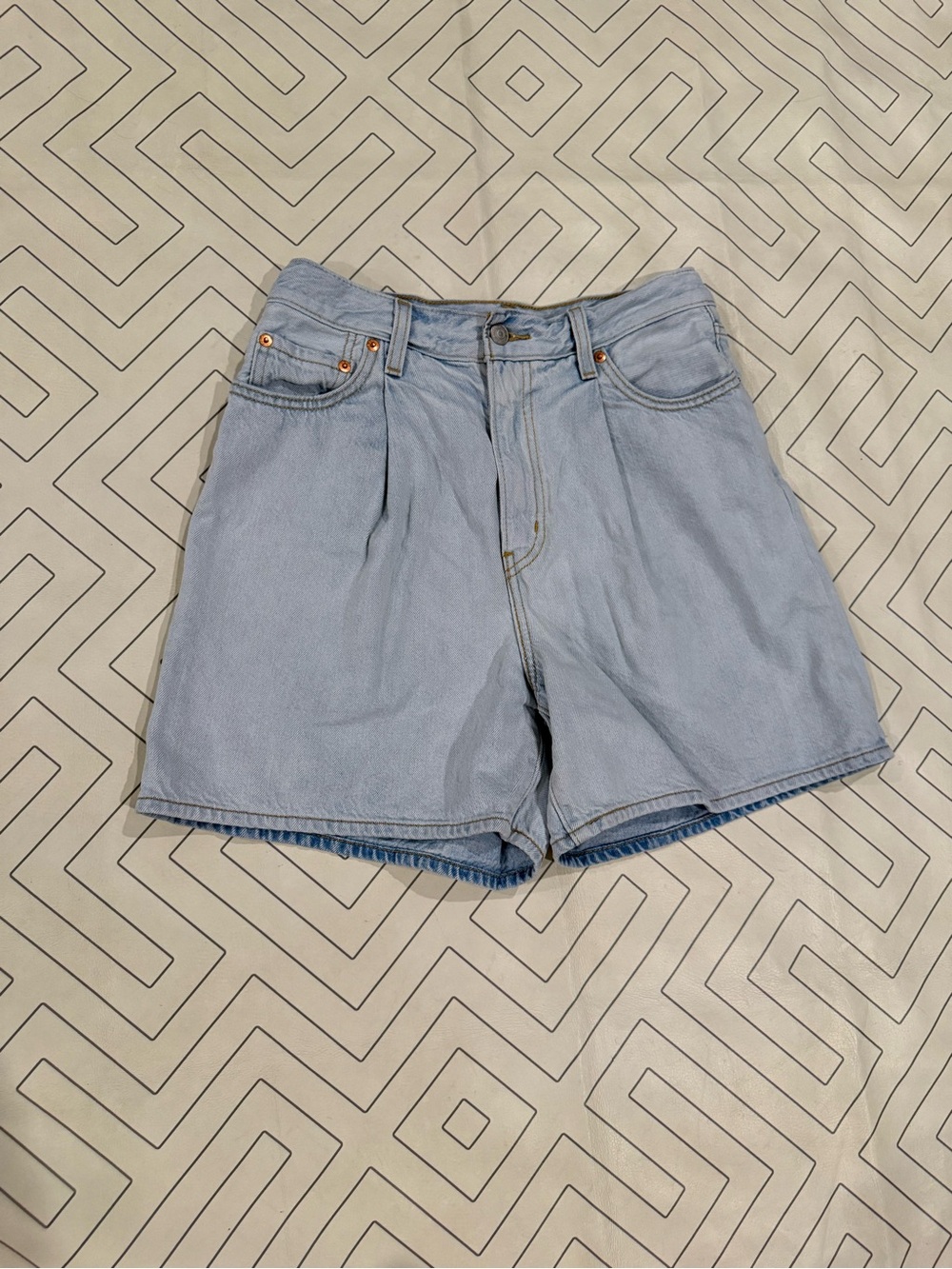 Levi's Denim Ribcage Shorts - Picture 1 of 9